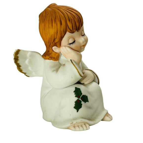 Vintage Lefton Sleeping Girl Angel Figurine Holly Accent Design - Picture 7 of 9